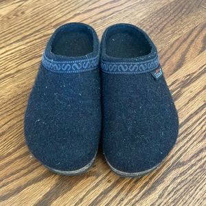 stegman clogs size 8